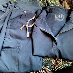 Charcoal Figs Scrub Set